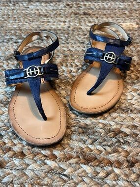 Tommy Hilfiger Navy and Tan Leather T-Strap Sandals with Logo Accent
